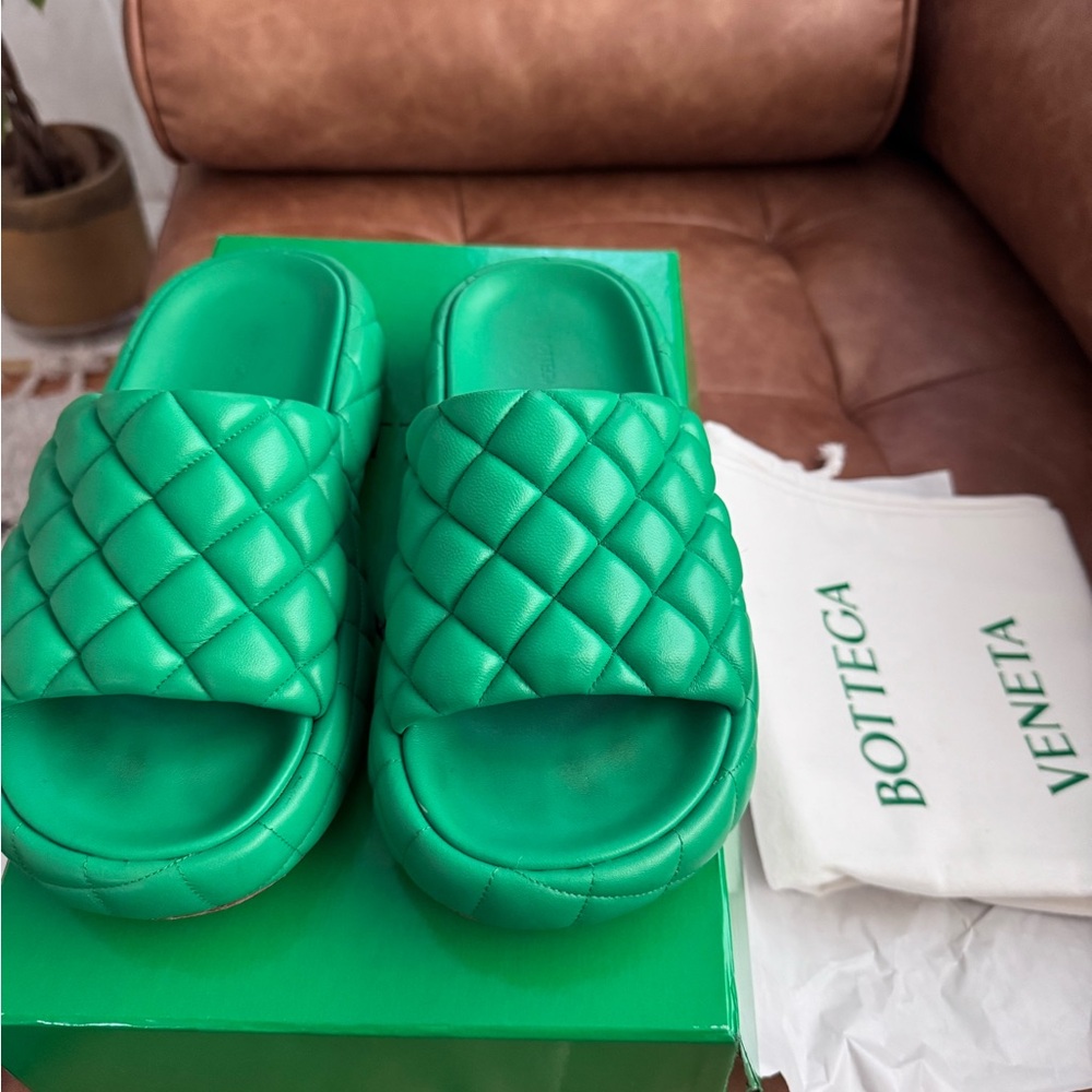Bottega Veneta Leather Slides - Picture 2 of 3